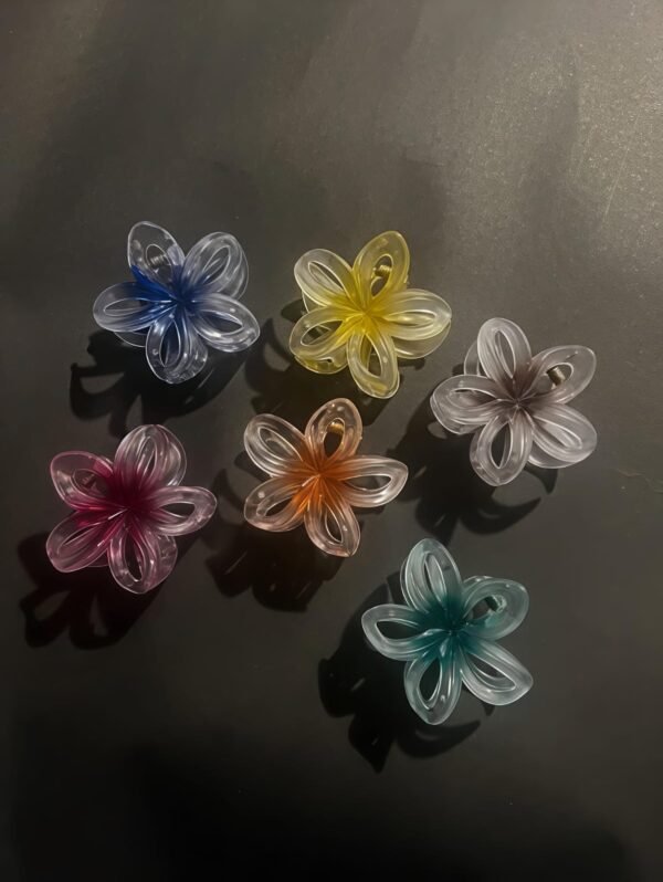 Flower Hair Claw ( 2 pcs )