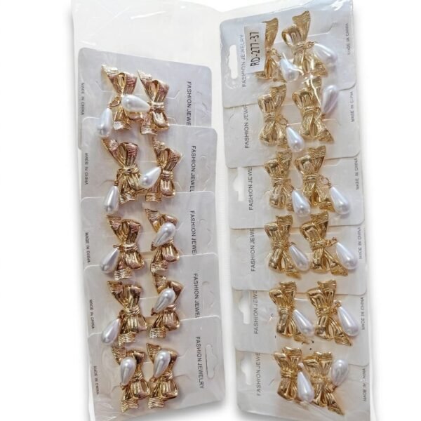 Metal Golden Pin( 1 pair)