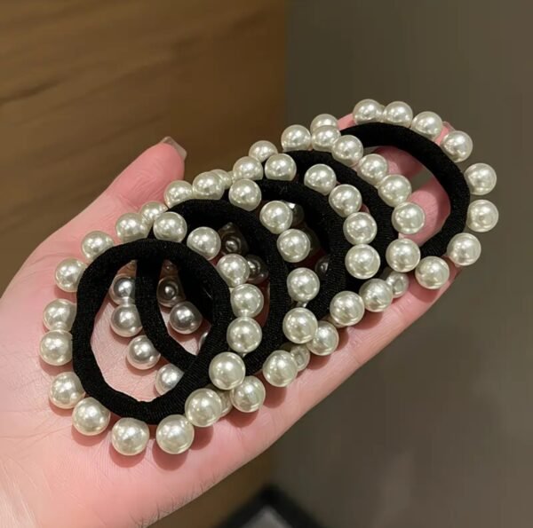 Pack of 5 Pearl Embedded Rubbers